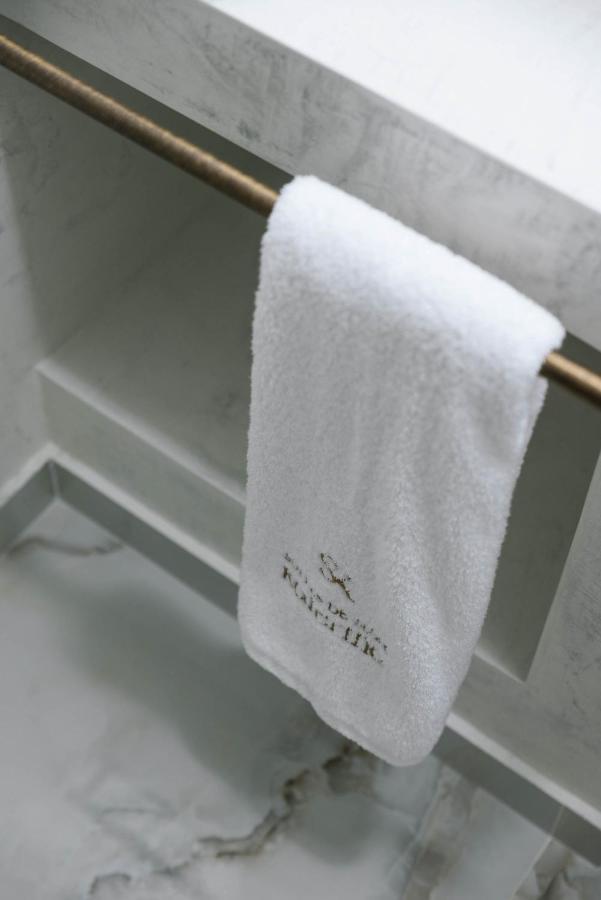 Suites De Luxe Katerina コキノス・ピルゴス エクステリア 写真